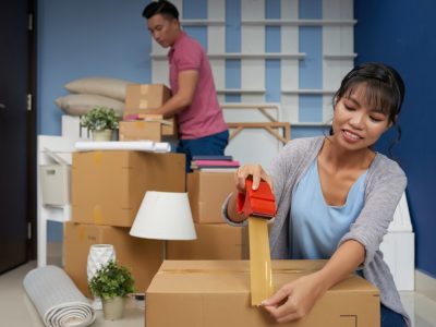 couple-leaving-apartment_1098-17220